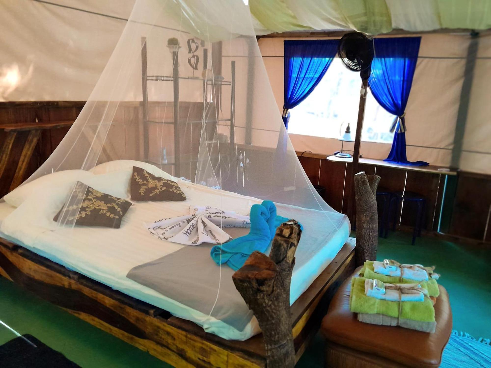 Fully Furnished Family Jungle Tent, Latino Glamping Paquera Esterno foto